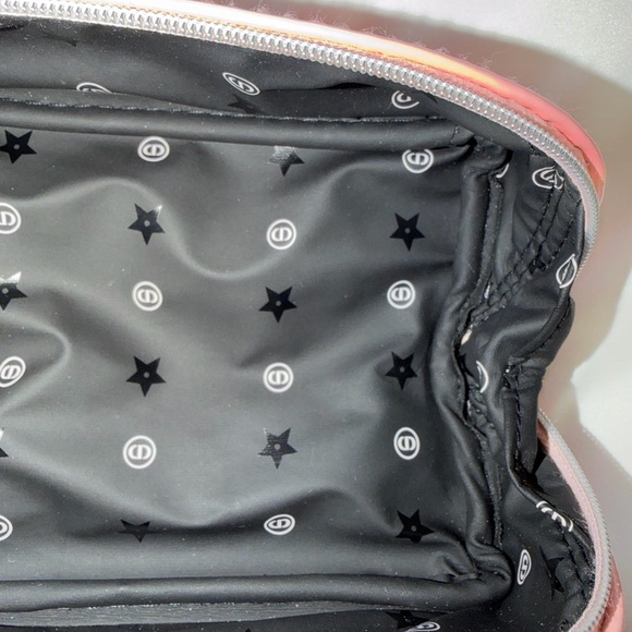 Dior Blush Pink Makeup Bag - Picture 6 of 8